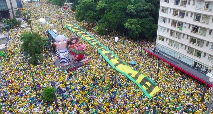 Já nos livramos deles uma vez e agora vamos colocá-los lá de novo?